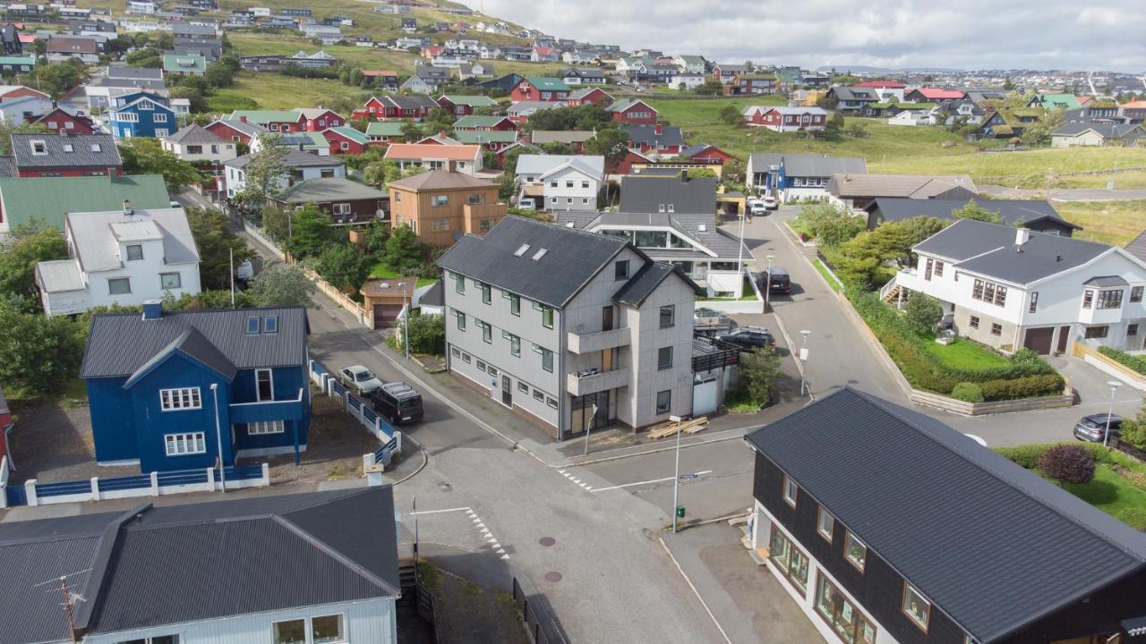The Bird / Guesthouse / 10 Min Walk Downtown Torshavn Exterior photo